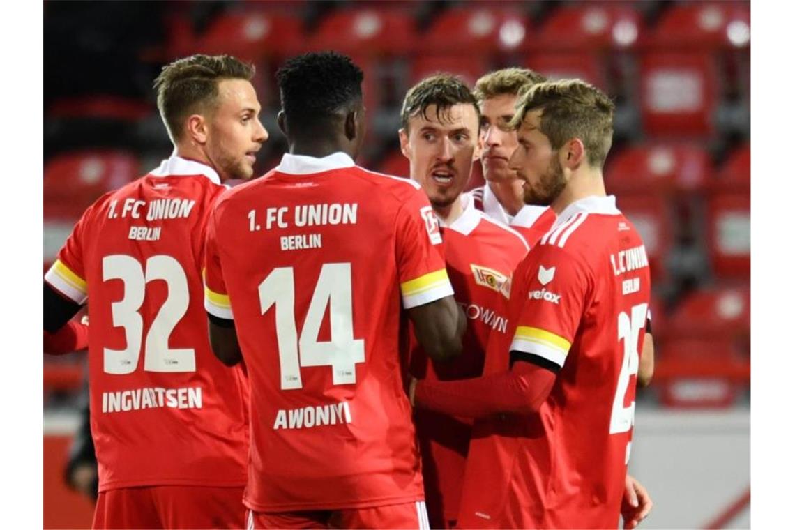 Bundesliga: Das war der Samstag, das bringt der Sonntag Max Kruse (M) erweist sich für Union Berlin als Glücksgriff. Foto: Annegret Hilse/Reuters Images Europe/Pool/dpa