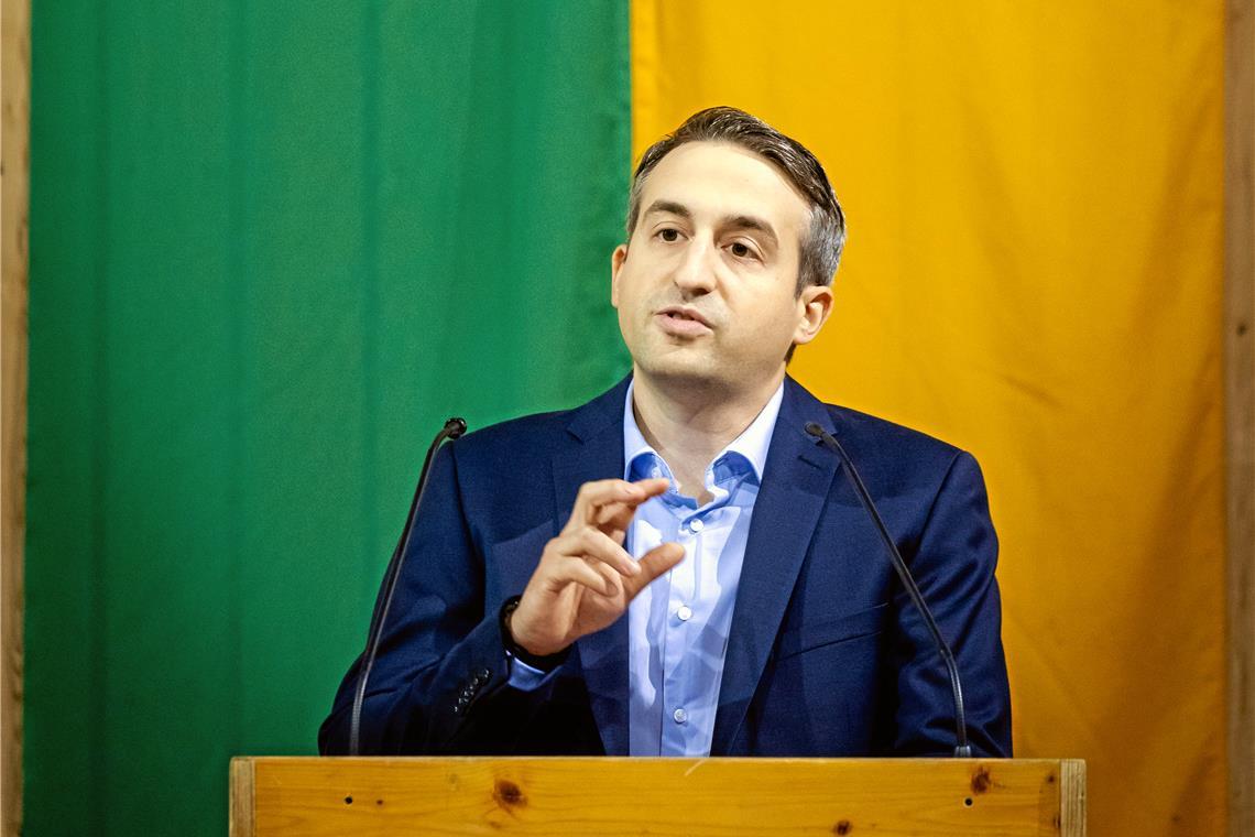 Bürgermeisterwahl Spiegelberg: Einziger Kandidat stellt sich vor Max Schäfer bezeichnet Spiegelberg als ideales Umfeld, in dem er gerne viele weitere Jahre bleiben möchte. Foto: Alexander Becher