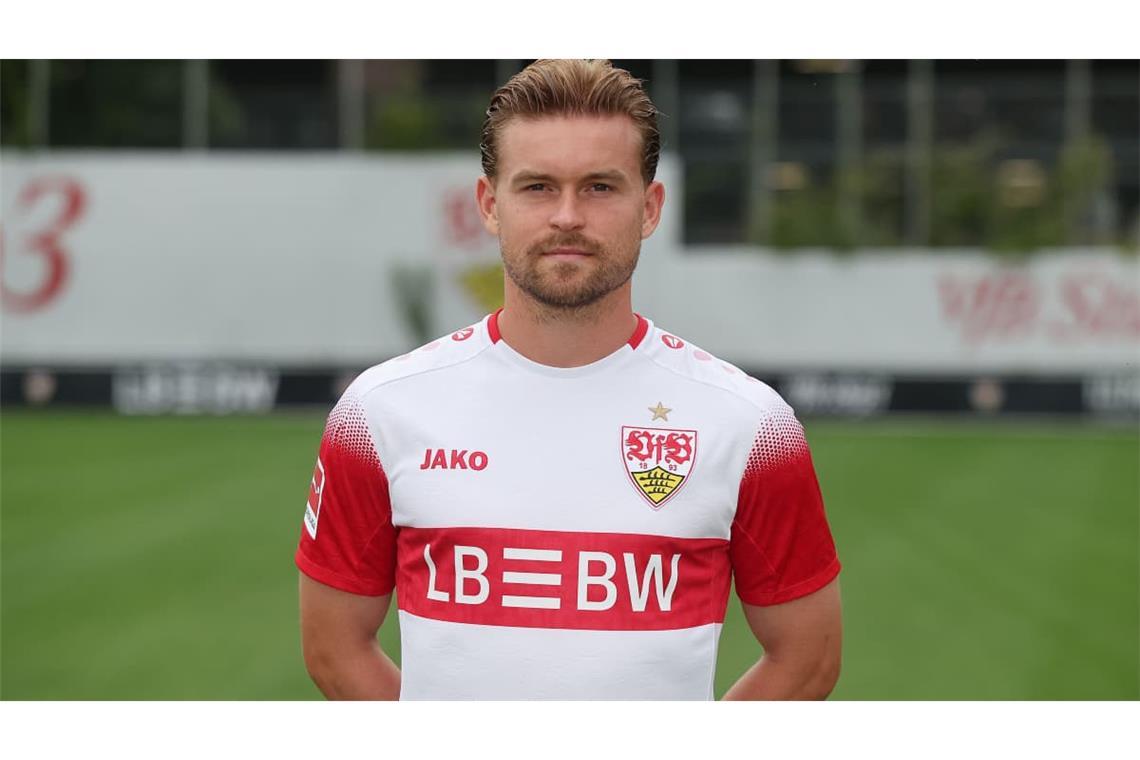 Maximilian Mittelstädt (Note 3): Nein, es war zunächst nicht das Spiel des Linksverteidigers. Denn Maximilian Mittelstädt lief in Minute 13 nur hinterher, als Hoffenheims Adam Hlozek in die Tiefe geschickt wurde und dann zum 1:0 einschoss. Später weiter durchwachsen unterwegs. Nach der Pause stand der Abwehrmann vorne richtig und schoss kurz nach Wiederbeginn zum 1:1 ein. Später zumindest hinten sicher.