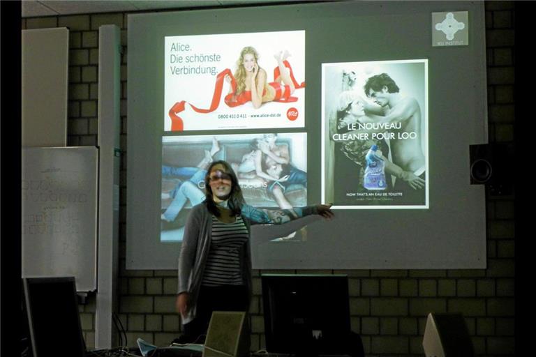 Medienscouts klären über die Risiken der Mediennutzung auf. Foto: Verein Medienscouts