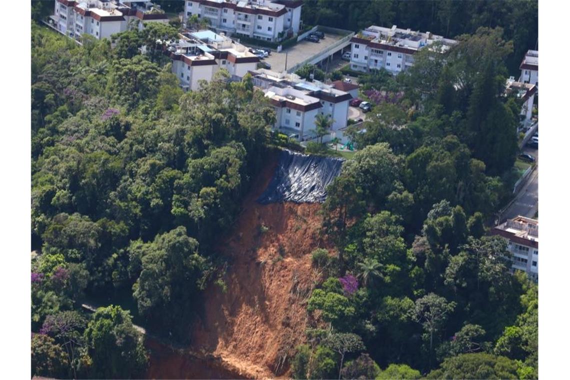 „Bild des Krieges“ nach Erdrutschen bei Rio Mehr als 100 Menschen starben aufgrund der Erdrutschen und Überschwemmungen in Folge von heftigem Regen. Foto: Clauber Cleber Caetano/Palacio Planalto/dpa