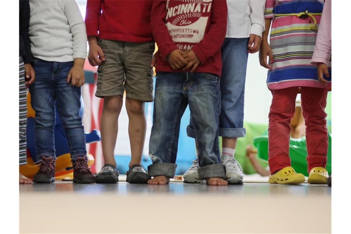 Mehr als 1,5 Millionen Kinder auf Hartz IV angewiesen Mehr als 1,5 Millionen Kinder in Deutschland sind auf Hartz IV angewiesen. Foto: Christian Charisius/dpa