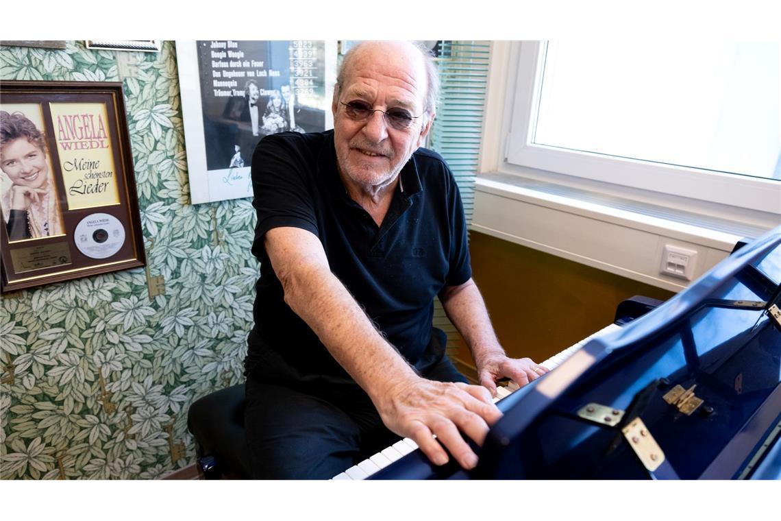 Sein Traum: Noch mal zum ESC - Ralph Siegel wird 80 Mehr als 2.000 Lieder hat Ralph Siegel geschrieben. (Archivbild)