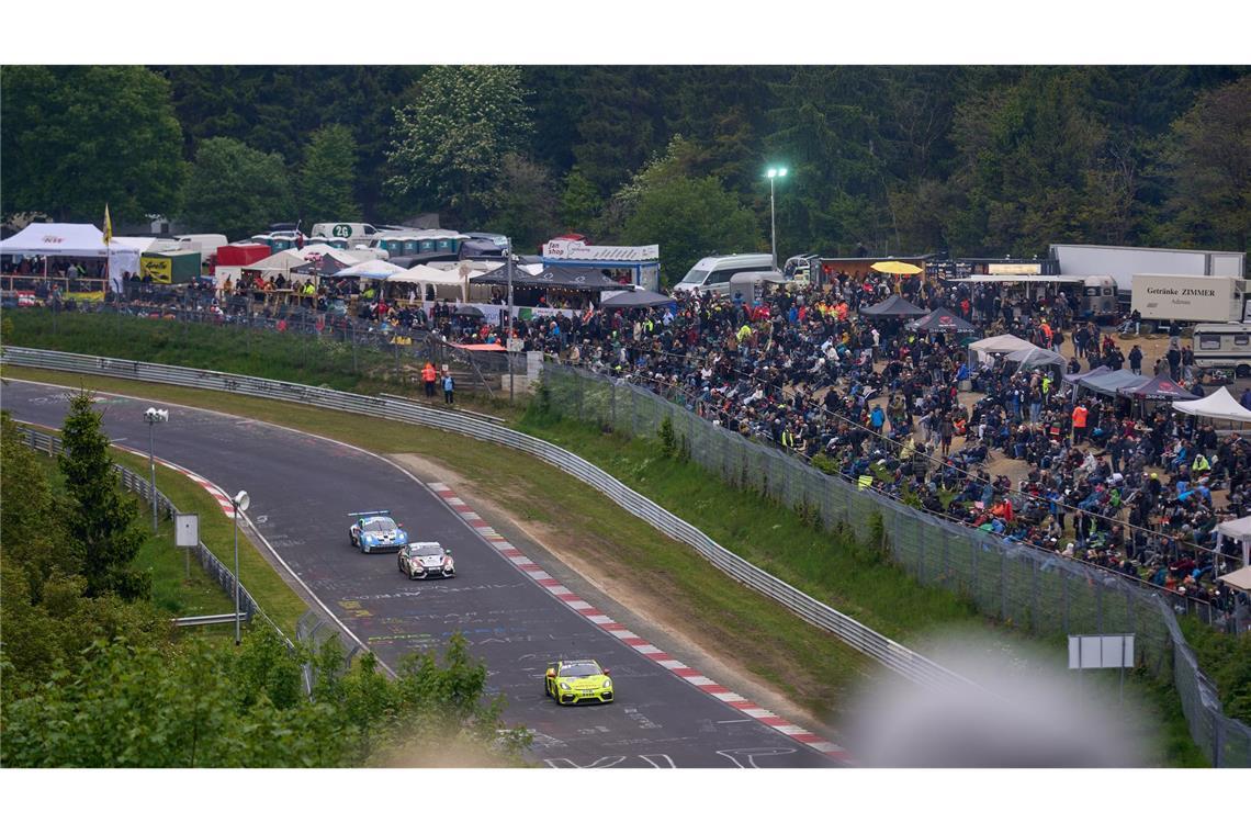 Mehr als 320.000 Zuschauer strömten zum 24-Stunden-Rennen.
