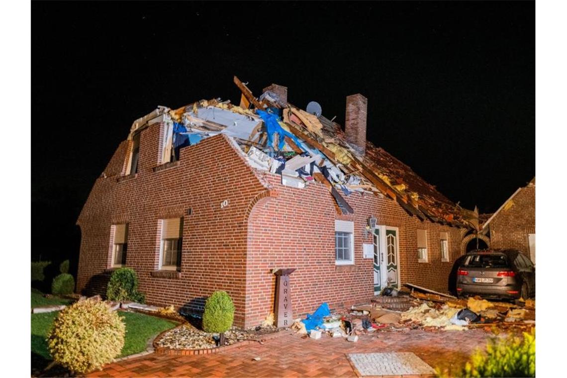 Tornado in Ostfriesland hinterlässt schwere Schäden