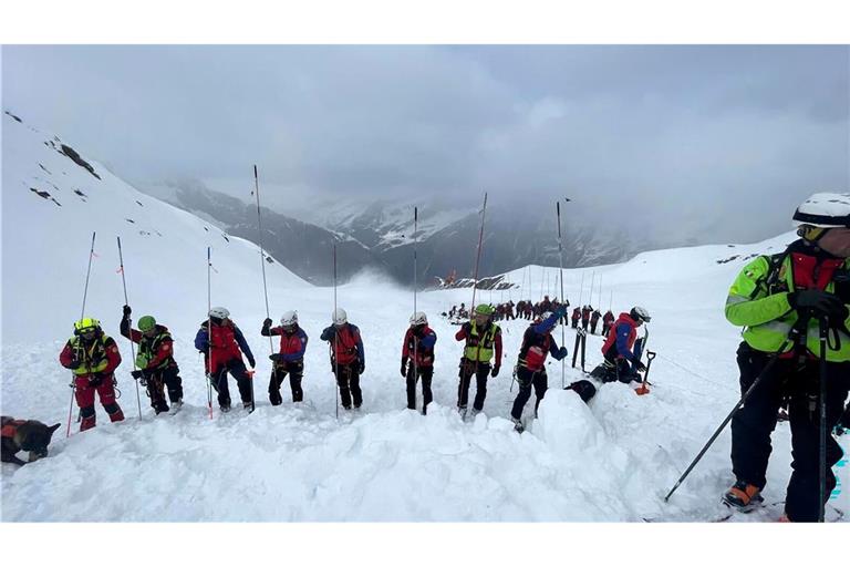 Mehr als 60 Rettungskräfte waren bei der Suche im Einsatz.