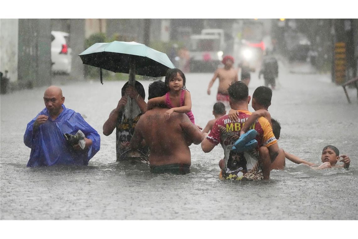 Sturm "Wipha": Tote auf den Philippinen und in Thailand Mehr als eine Million Menschen sind von den Überschwemmungen auf den Philippinen betroffen.