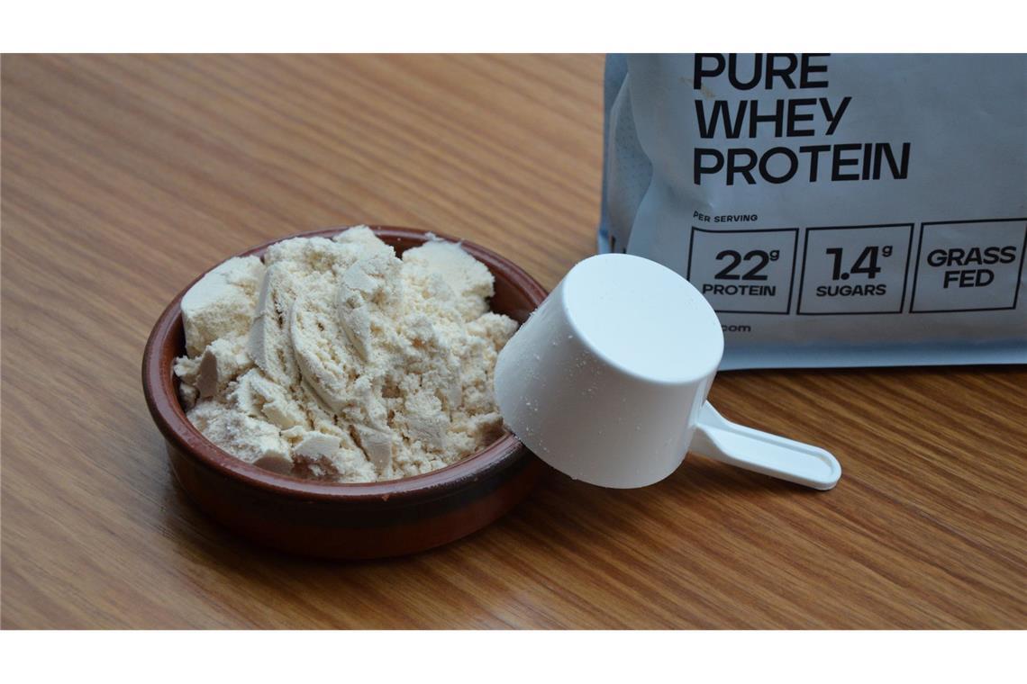 Mehr als vier Millionen Haushalte in Deutschland kaufen Proteinpulver. (Symbolbild)