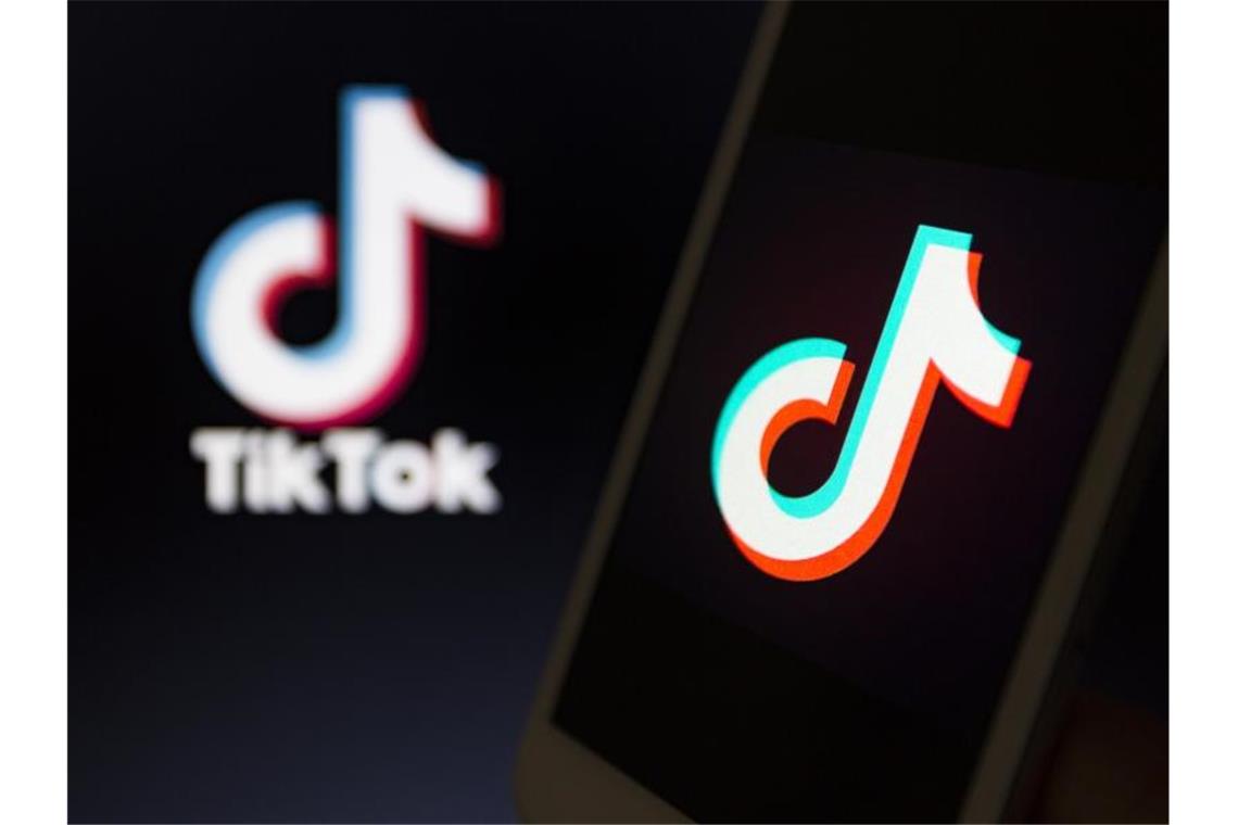 Gericht setzt Download-Stopp für Tiktok in den USA aus Mehr Zeit für die Video-App Tiktok: Ein Gericht hat den Download-Stopp in den USA ausgesetzt. Foto: Andre M. Chang/ZUMA Wire/dpa