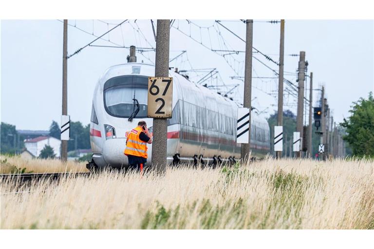 Mehrere Fahrgäste wurden bei dem Angriff verletzt.