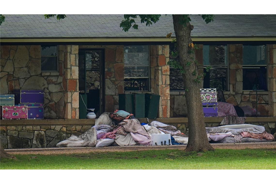 Suche nach vermissten Kindern in Texas: Hoffnung schwindet Mehrere Kinder aus dem Camp werden noch vermisst.