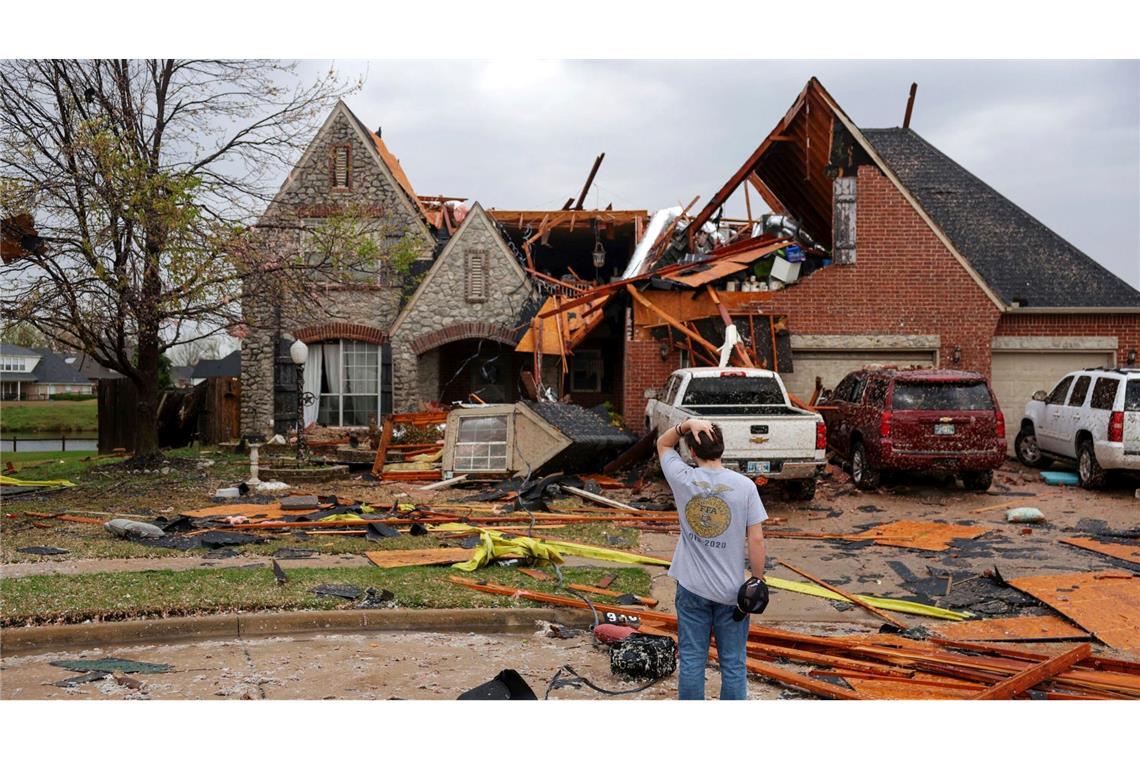 Bilder des Tages Mehrere Tornados hinterlassen Zerstörung in Teilen der USA