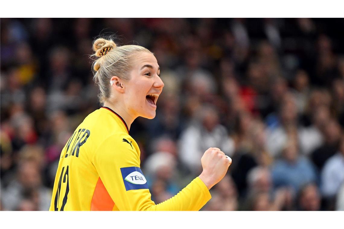 Meist mit einem lachen auf dem Parkett: DHB-Torfrau Katharina Filter.