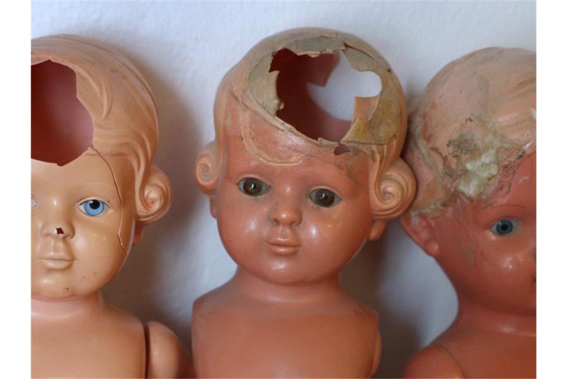 Kindesmisshandlung und Probleme daheim wirken oft jahrelang Menschen, die als Kinder missbraucht oder vernachlässigt wurden, haben oft jahrelang psychische Probleme. Foto: picture alliance / dpa