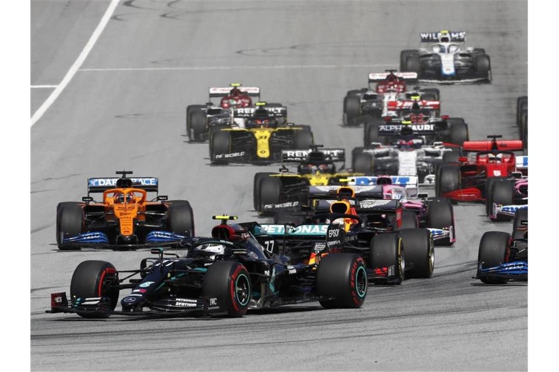 „Wurm drin“: Vettel-Frust bei Neustart - Bottas gewinnt