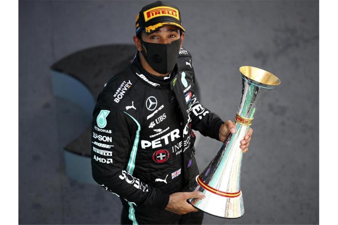 Mercedes-Star Lewis Hamilton hatte zuletzt den Großer Preis von Spanien gewonnen. Foto: Bryn Lennon/Pool Getty/AP/dpa