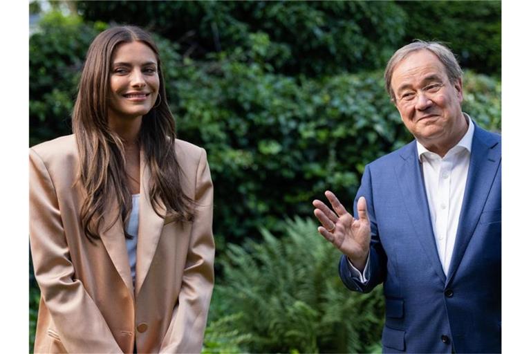 Merkel-Fan, Merz-Unterstützerin - und zuletzt auch Gast im Talk-Format von Unions-Kanzlerkandidat Laschet: Schauspielerin und Moderatorin Sophia Thomalla. Foto: Rolf Vennenbernd/dpa-Pool/dpa