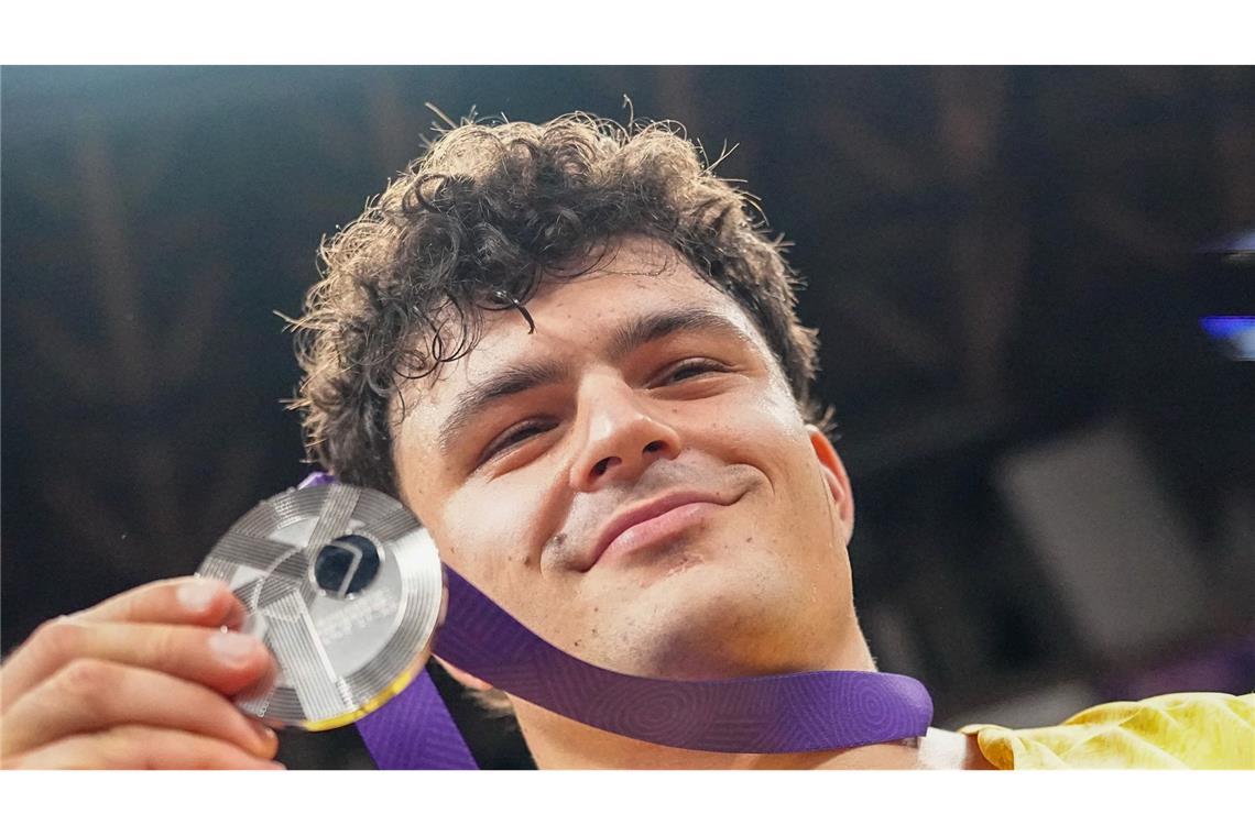 Gold-Party und WM-Karaoke - "Deutsche Leichtathletik lebt" Merlin Hummel ist eine Hoffnung für die Zukunft - und liefert schon in der Gegenwart.