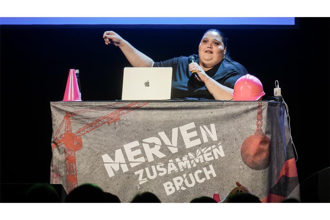 Merve Terzi bei ihrer Commedy-Show&nbsp; im Wizemann.