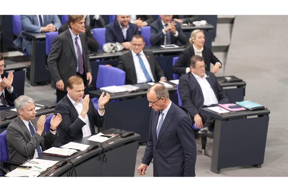 Was ist der 5-Punkte-Plan? Merz bekam Beifall von CDU/CSU, AfD und FDP.