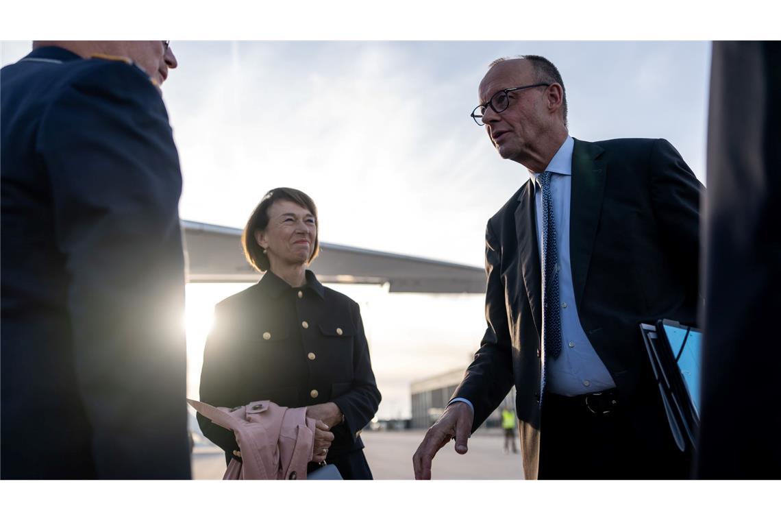 Merz mit Ehefrau Charlotte in Türkei eingetroffen Merz mit Ehefrau Charlotte in Türkei eingetroffen