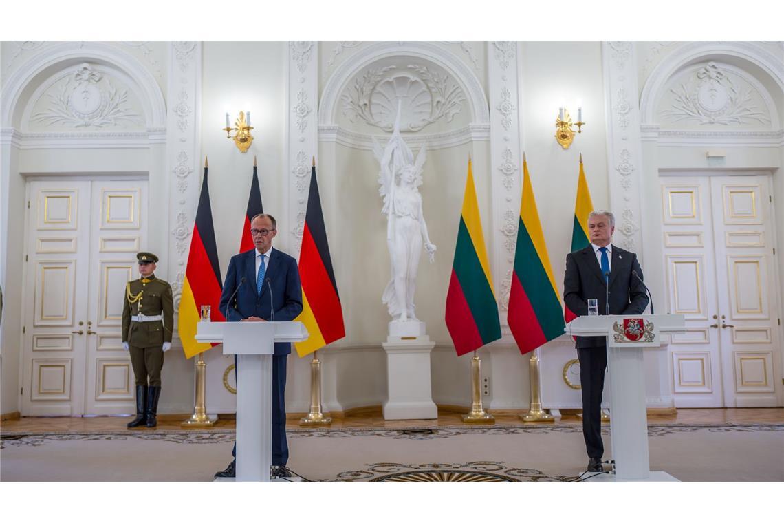 Merz: Jeden Zentimeter des Nato-Territoriums verteidigen Merz sagt, die Sicherheit der baltischen Verbündeten sei auch Deutschlands Sicherheit.