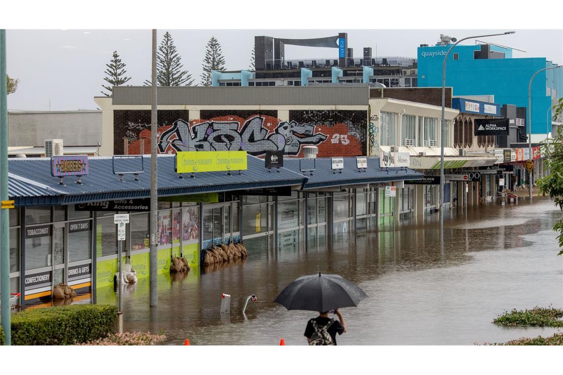 Verheerendes Hochwasser in Australien - mehrere Vermisste Meteorologen sagten weitere Regenfälle voraus.