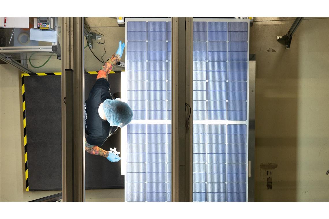 Solarhersteller Meyer Burger stoppt Produktion in den USA Meyer Burger in Schwierigkeiten: Produktion in den USA gestoppt.