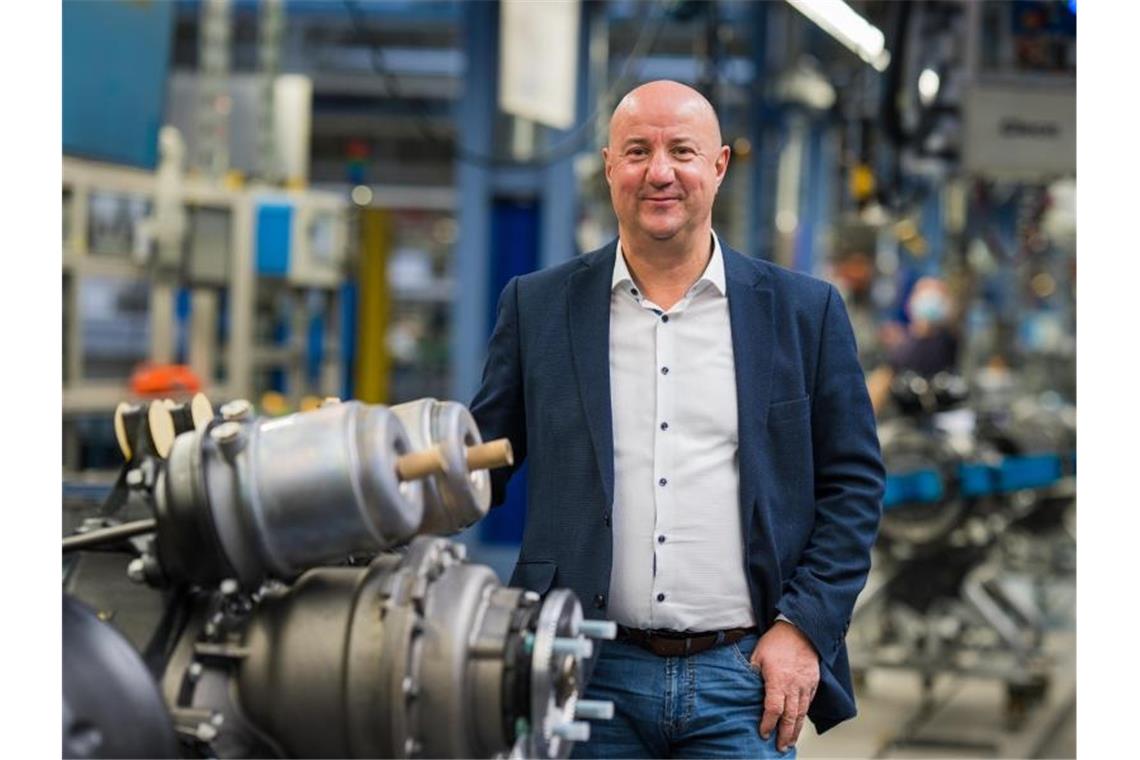 Michael Brecht, Vorsitzender des Gesamtbetriebsrats der Daimler AG. Foto: Benedikt Spether/dpa