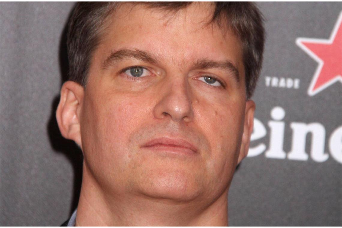 Michael Burry warnt vor erhöhter Volatilität nach der aktuellen Rekordrallye. Lesen Sie, welche Risiken und Schutzstrategien Anleger jetzt bedenken sollten.