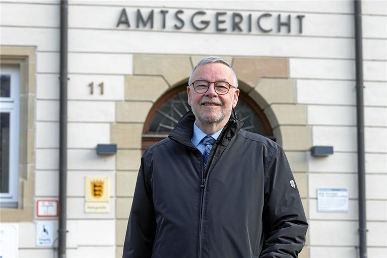 Michael Lehmann war mit Herzblut Richter und genoss besonders seine 35 Jahre an den Amtsgerichten Ludwigsburg und Backnang, freut sich aber genauso auch auf den Ruhestand. Foto: J. Fiedler