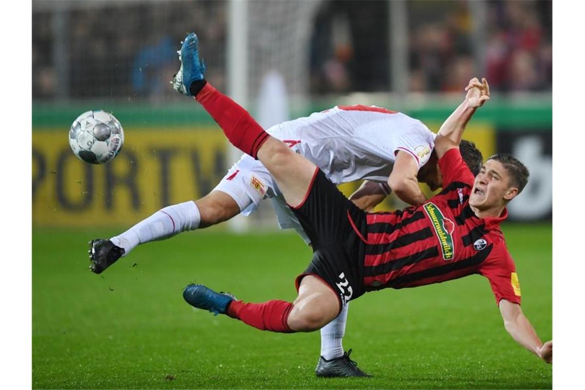 3:1 in Freiburg, Union-Fans feiern: „Wir fahren nach Berlin“