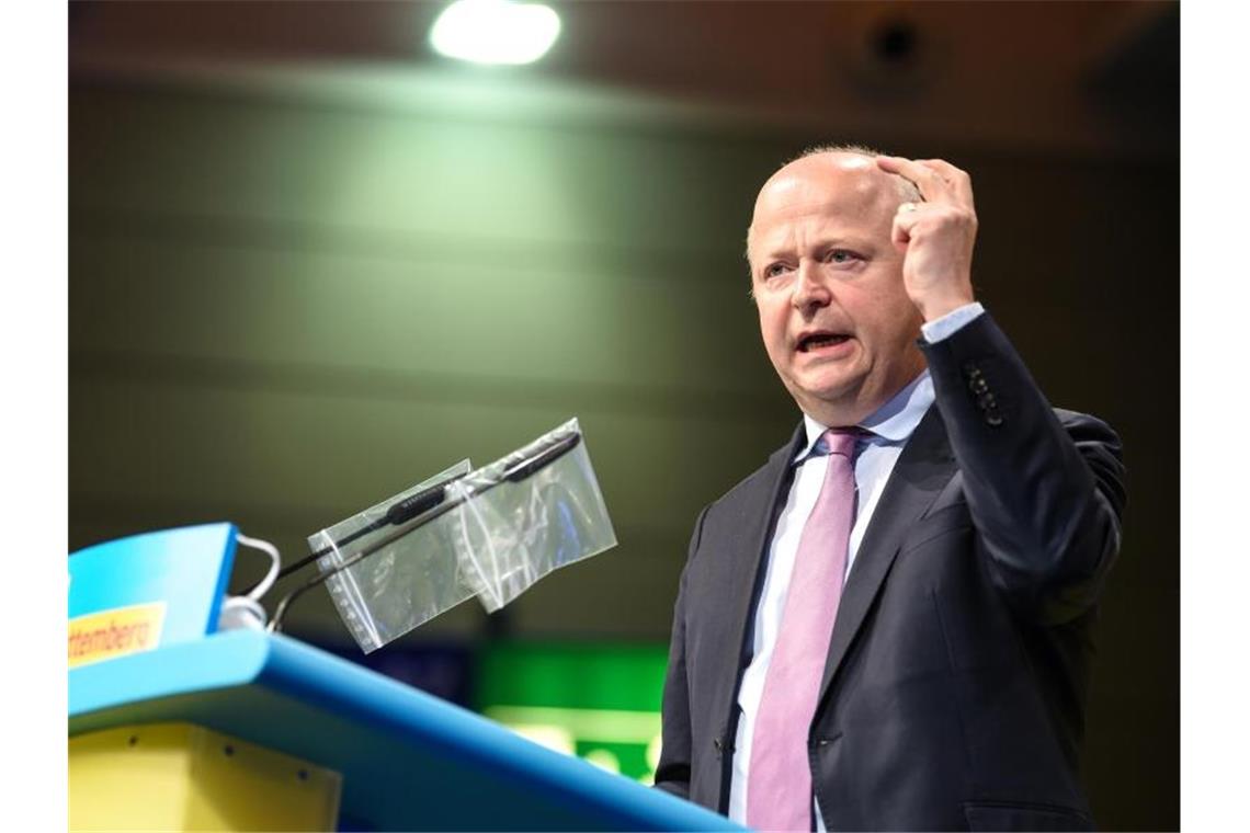 Michael Theurer (FDP) spricht auf der Landesvertreterversammlung. Foto: Felix Kästle/dpa