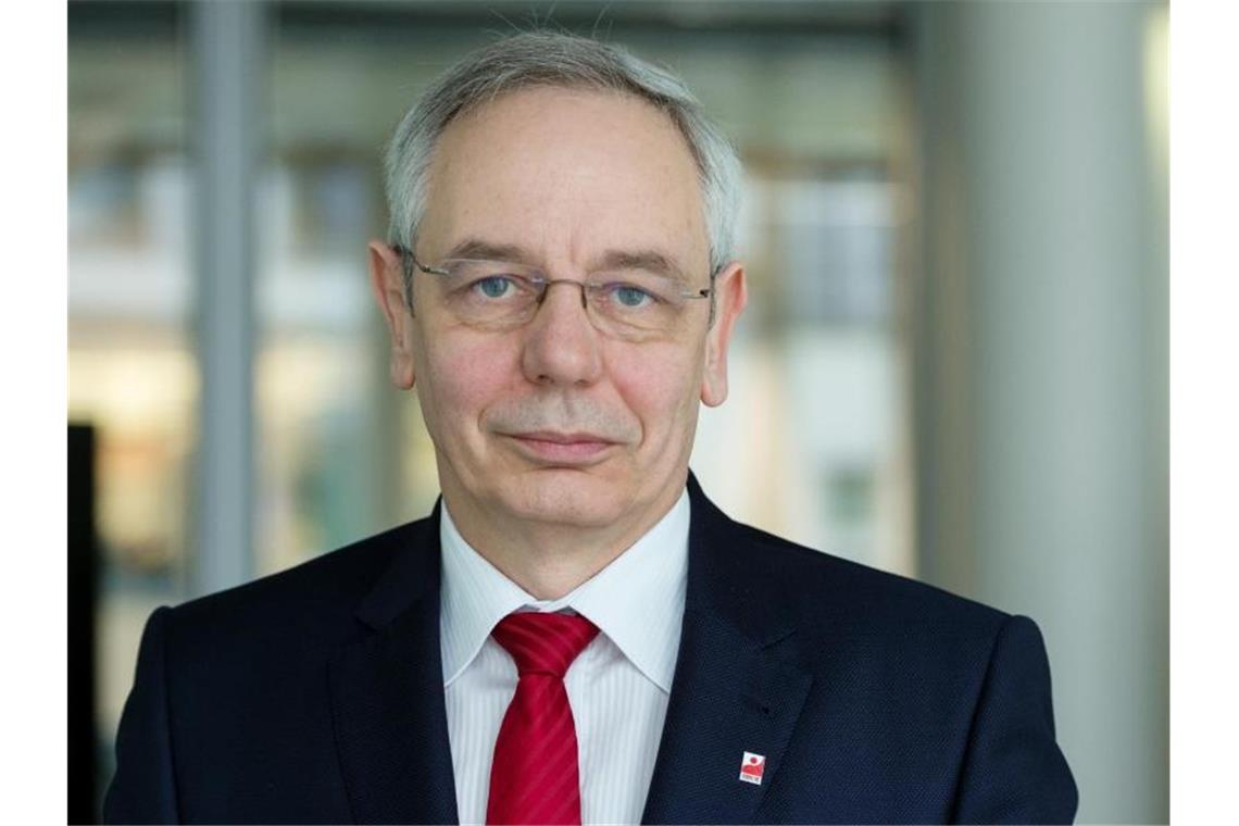 IG BCE will mehr Druck für Ökostrom-Ausbau Michael Vassiliadis ist seit 2009 Vorsitzender der Industriegewerkschaft Bergbau, Chemie, Energie. Foto: Monika Skolimowska/dpa