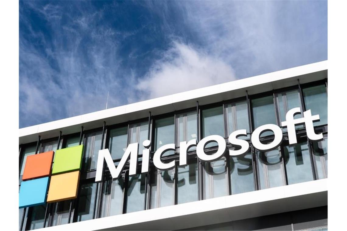 Microsoft hat einen umfangreichen Auftrag des US-Verteidigungsministeriums an Land gezogen. Foto: Matthias Balk/dpa