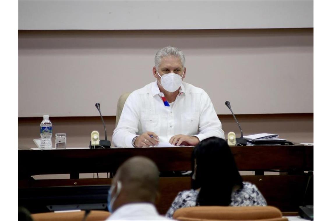 Miguel Diaz-Canel, Präsident von Kuba, nimmt am VIII. Kongress der Kommunistischen Partei Kubas im Kongresspalast teil. Foto: Ariel Royero/Prensa Latina/XinHua/dpa