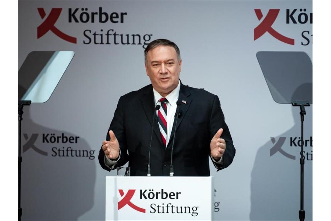 Mike Pompeo spricht beim Körber Global Leaders Dialogue in Berlin. Foto: Bernd von Jutrczenka/dpa