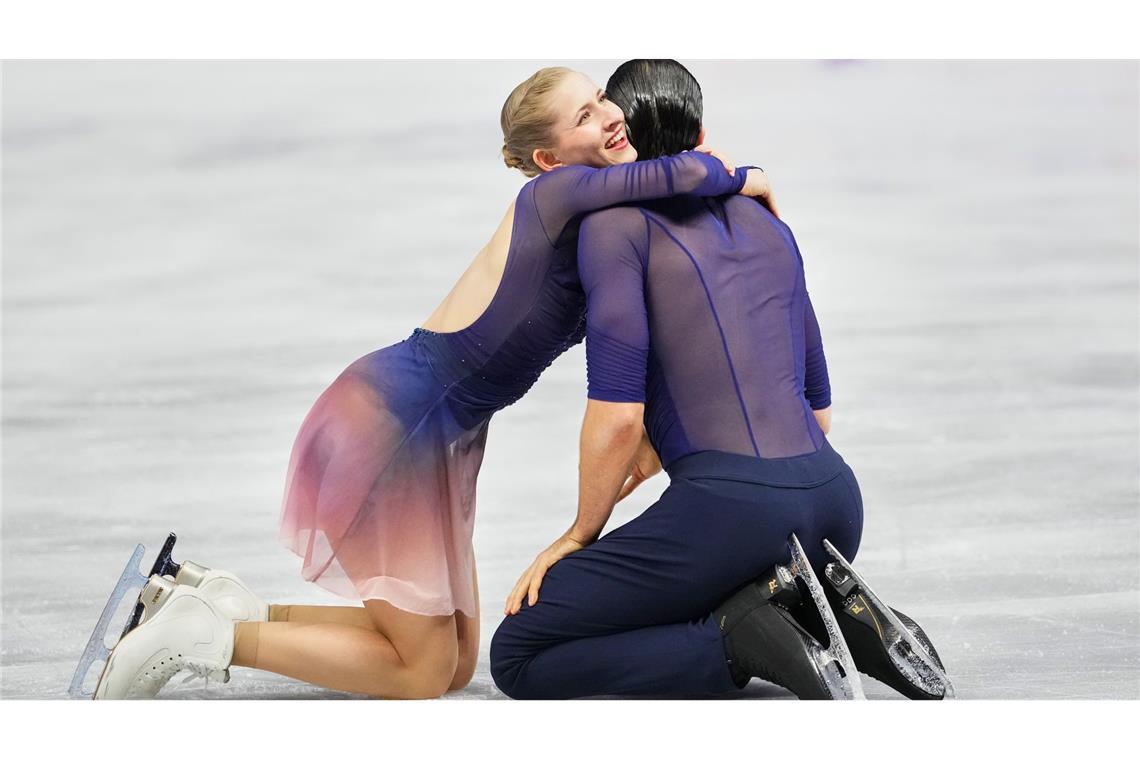Eislauf-Traumduo Hase/Volodin auf dem WM-Thron: "Das Größte"