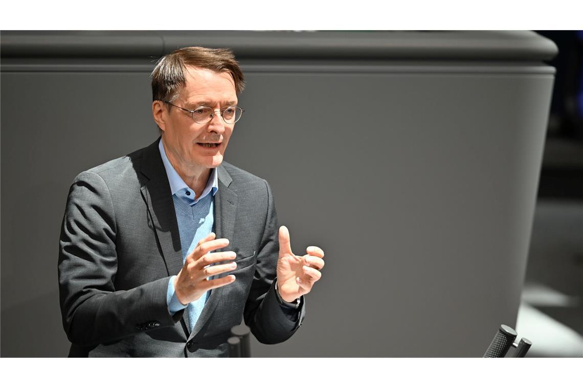 Bilger verteidigt Merz: "Das Problem gibt's doch" Minister Karl Lauterbach spricht von einer "Revolution". (Archivbild)