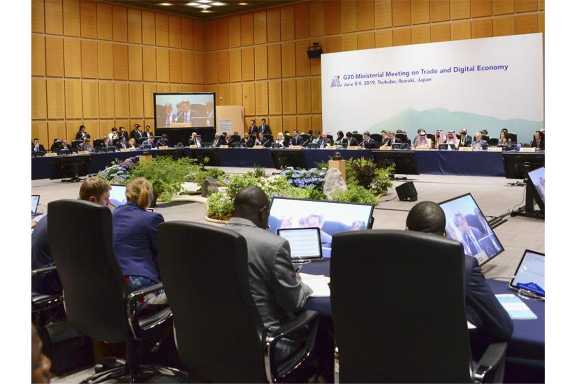 Minister nehmen an einer Konferenz bei einem Ministertreffen der G20-Staaten in der japanischen Forschungsstadt Tsukuba teil. Foto: kyodo