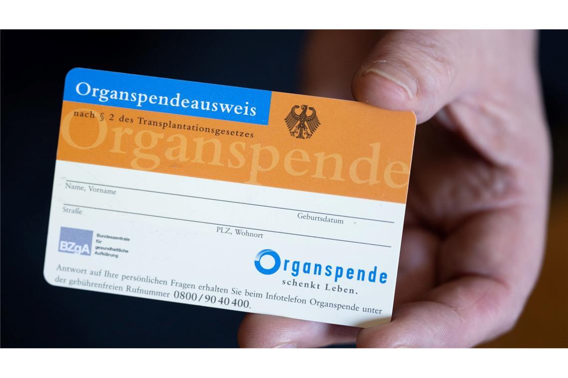 Ministerin Warken: Brauchen viel mehr Organspenden Ministerin Warken ruft zu Bereitschaft für Organspenden auf. (Symbolbild)