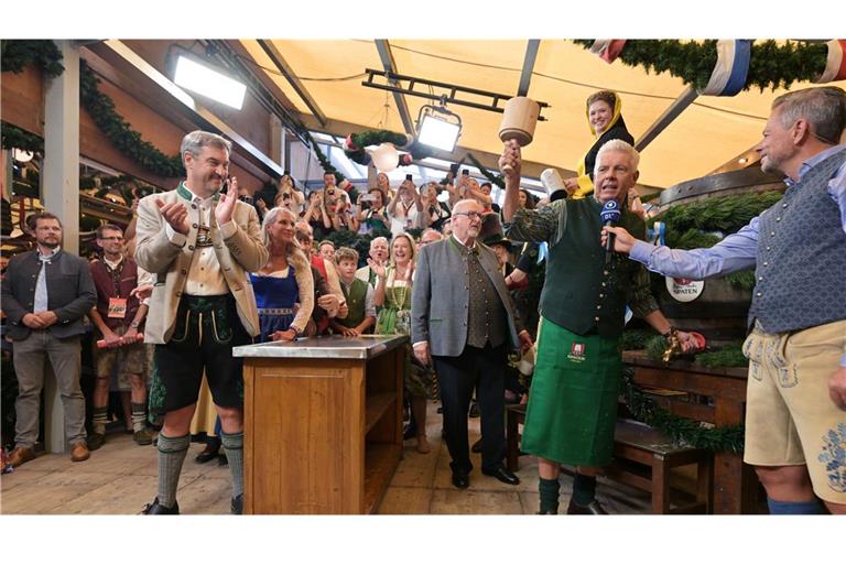 Ministerpräsident Markus Söder beim Fassanstich auf dem Oktoberfest.