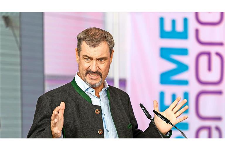 Ministerpräsident Markus Söder will den Staatsapparat in Bayern verschlanken. (Archivbild)