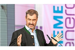 Ministerpräsident Markus Söder will den Staatsapparat in Bayern verschlanken. (Archivbild)