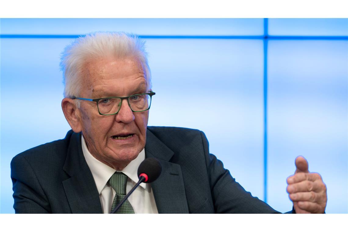 „Damit bleibt der Schaden erstmal bei ihm und nicht beim Landtag“ Ministerpräsident Winfried Kretschmann