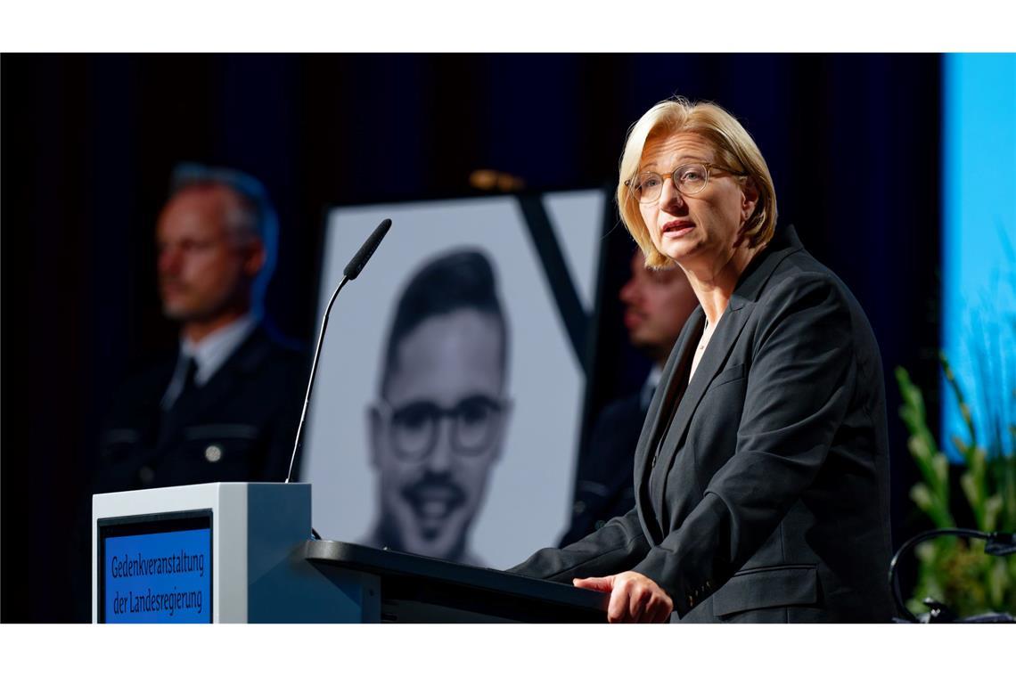 Ministerpräsidentin Anke Rehlinger. Zur Gedenkfeier waren laut Innenministerium rund 1.500 Menschen gekommen.