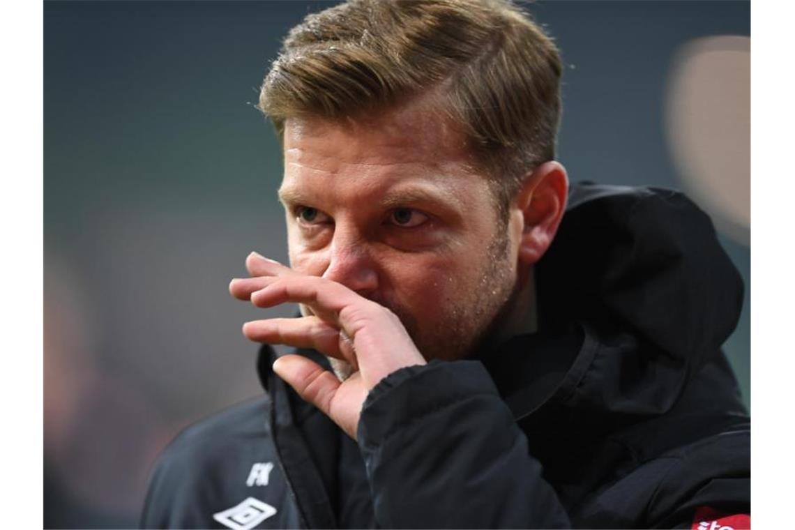 Mit Bremen mitten im Abstiegskampf: Werder-Coach Florian Kohfeldt. Foto: Carmen Jaspersen/dpa