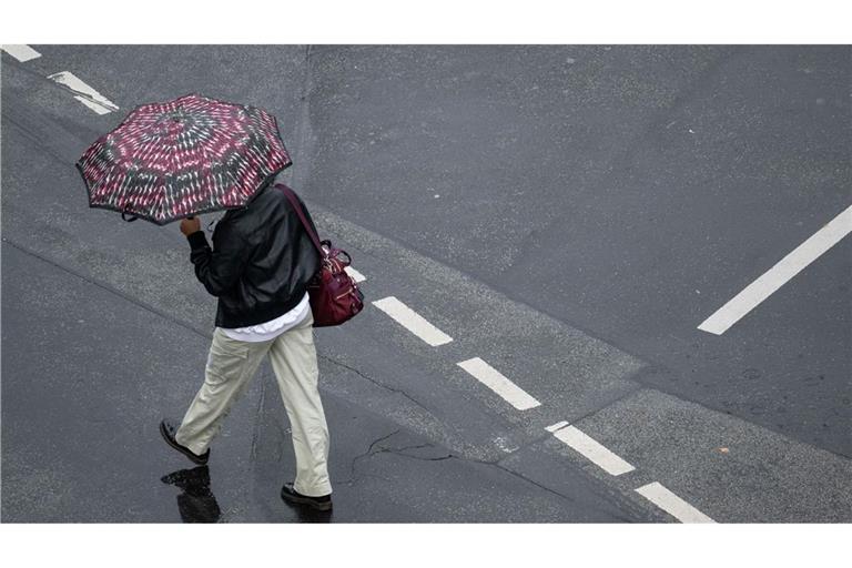 Mit Dauerregen in Teilen Deutschlands beginnt der Herbst. (Archivbild)