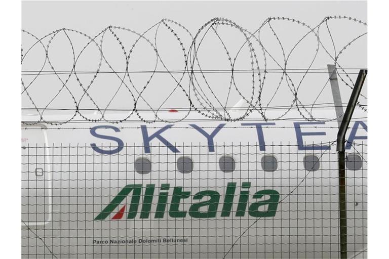 Mit dem Aus soll auch die Marke Alitalia verkauft werden. Foto: Antonio Calanni/AP/dpa