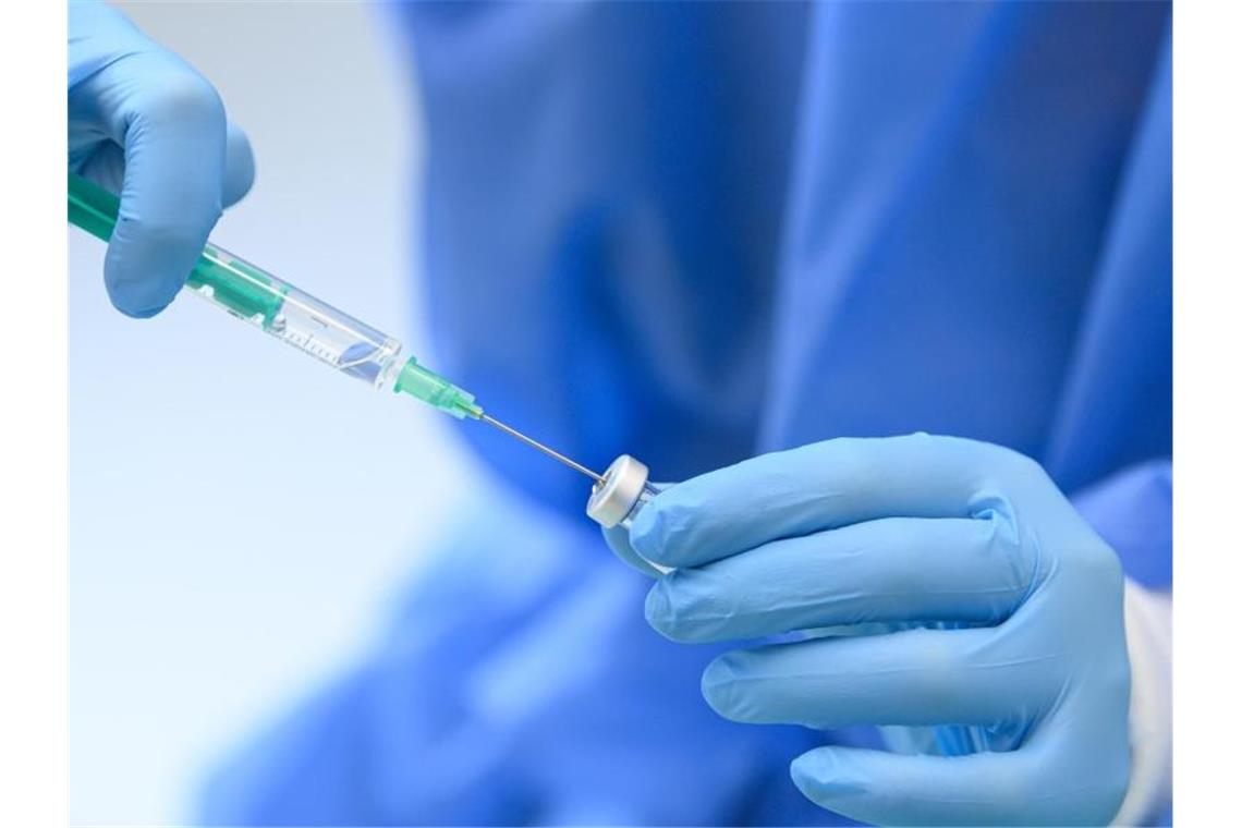 Betriebsärzte starten erst ab Dienstag mit Corona-Impfungen
